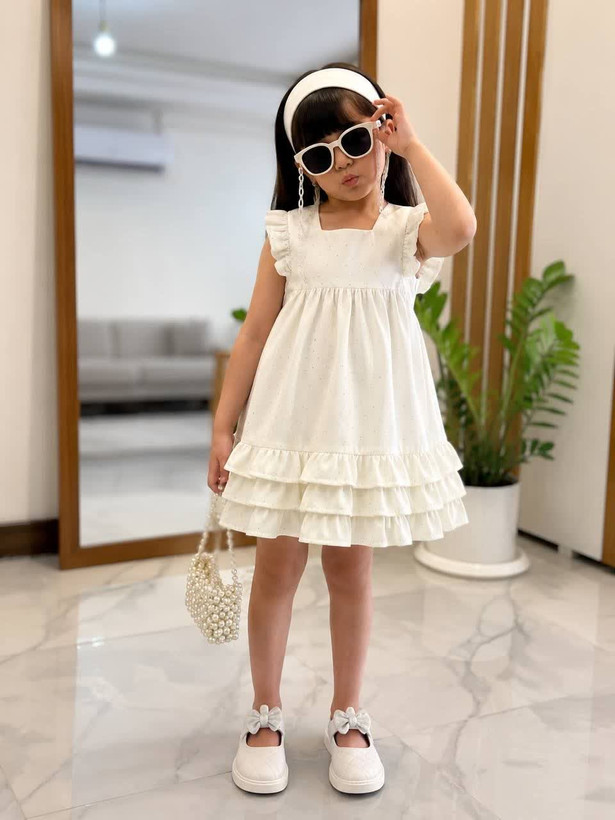 پیراهن دخترانه نگین کوب جنس پیراهن بوگاتی